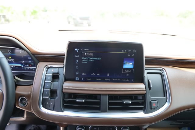 Used 2024 Chevrolet Tahoe High Country AWD/4WD image 19