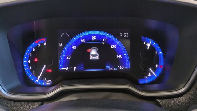 Used 2022 Toyota Corolla Cross XLE w/ Convenience Package AWD/4WD image 21