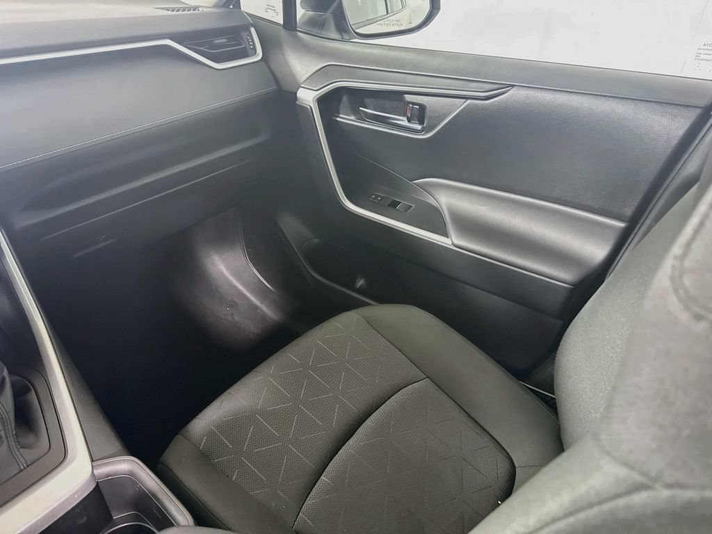 Certified 2024 Toyota RAV4 XLE w/ Convenience Package FWD image 21