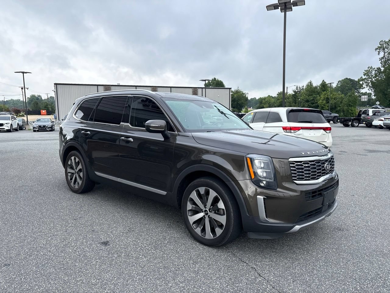 Used 2021 Kia Telluride EX w/ EX Premium Package AWD/4WD image 9