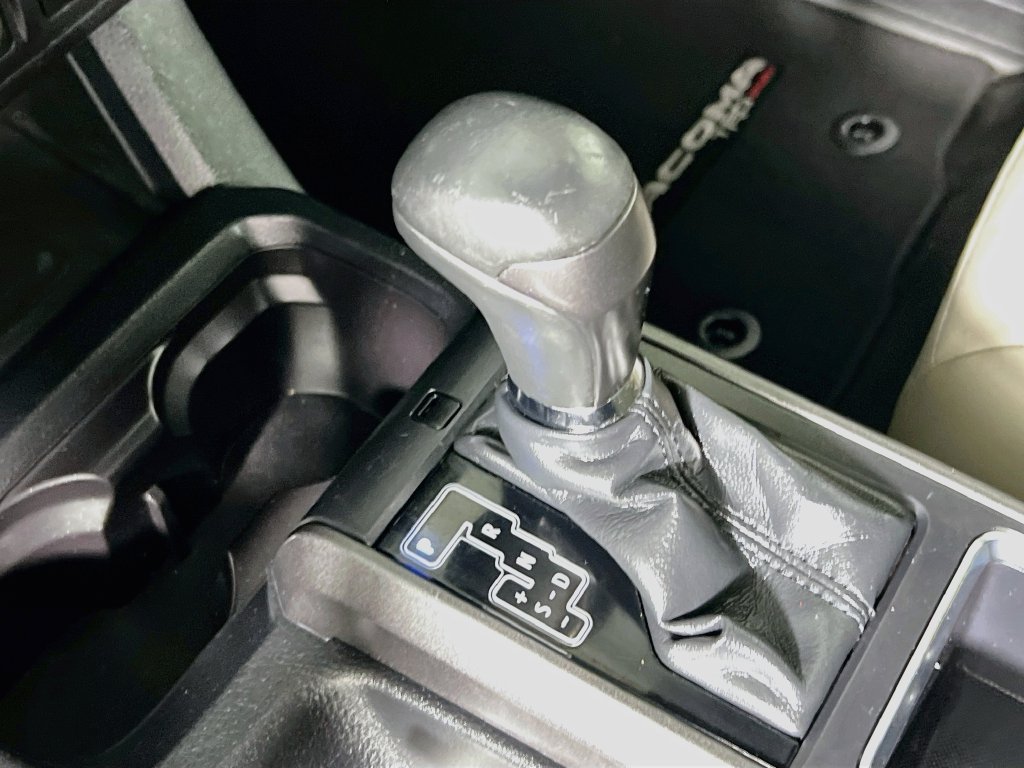 Used 2018 Toyota Tacoma TRD Sport RWD image 20