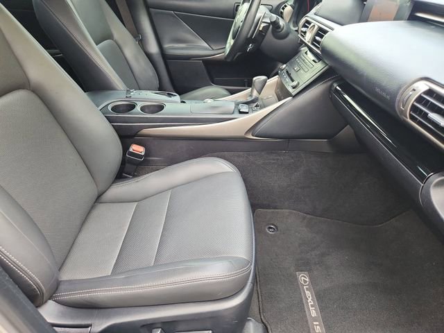 Used 2015 Lexus IS 250 w/ Navigation System Package image 28