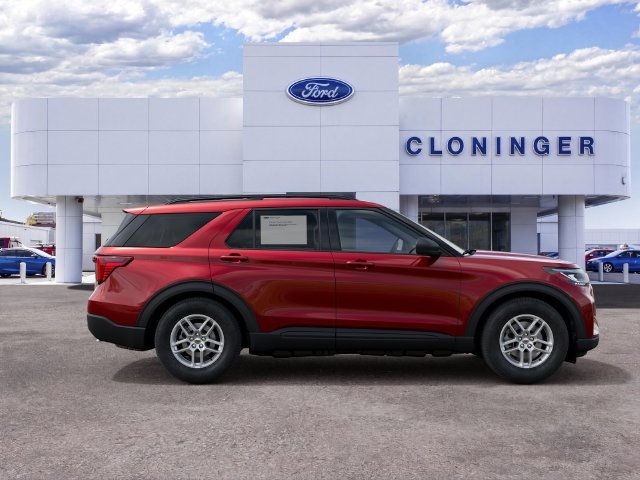 New 2027 Ford Explorer Active w/ Active Comfort Package RWD image 5