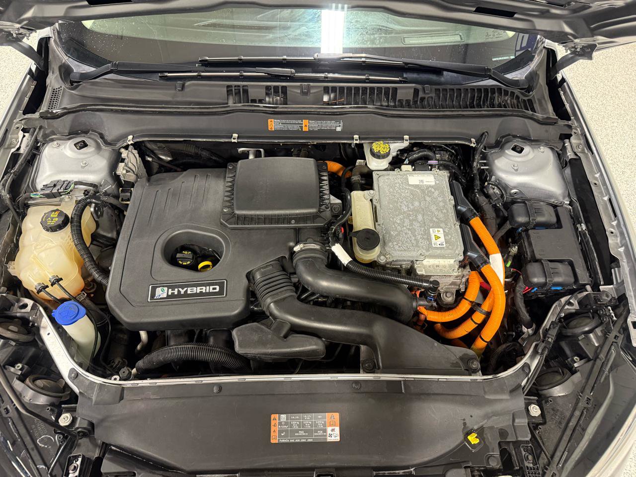 Used 2020 Ford Fusion SE image 20