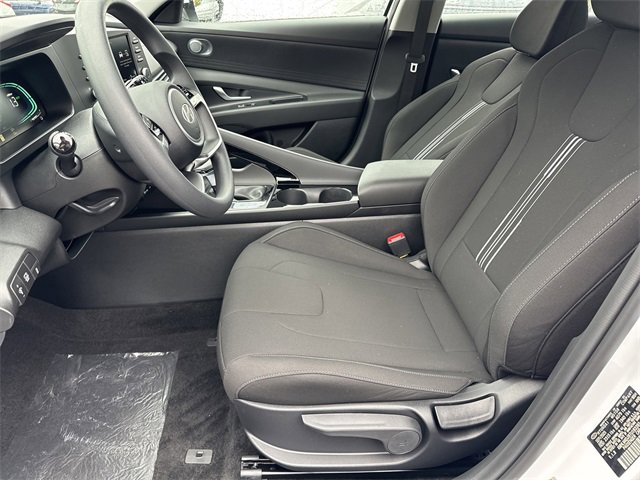 New 2026 Hyundai Elantra Blue image 9