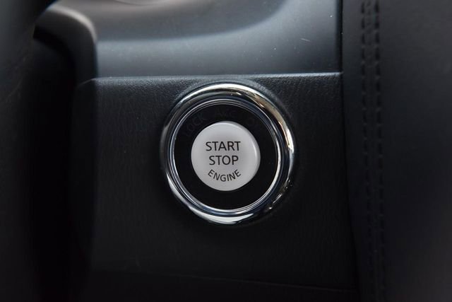 Used 2024 Nissan Armada SL image 23