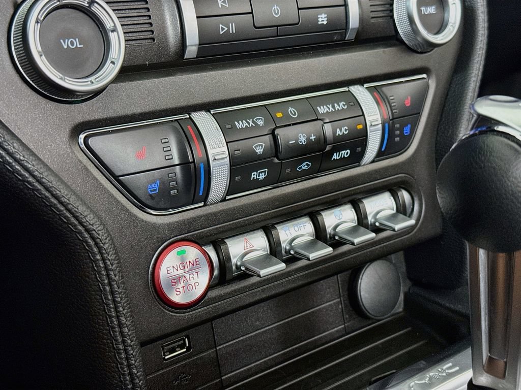 Used 2022 Ford Mustang GT Premium RWD image 17