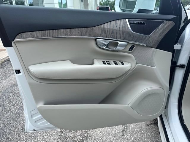 Certified 2024 Volvo XC90 B6 Plus w/ Protection Package Premier AWD/4WD image 18