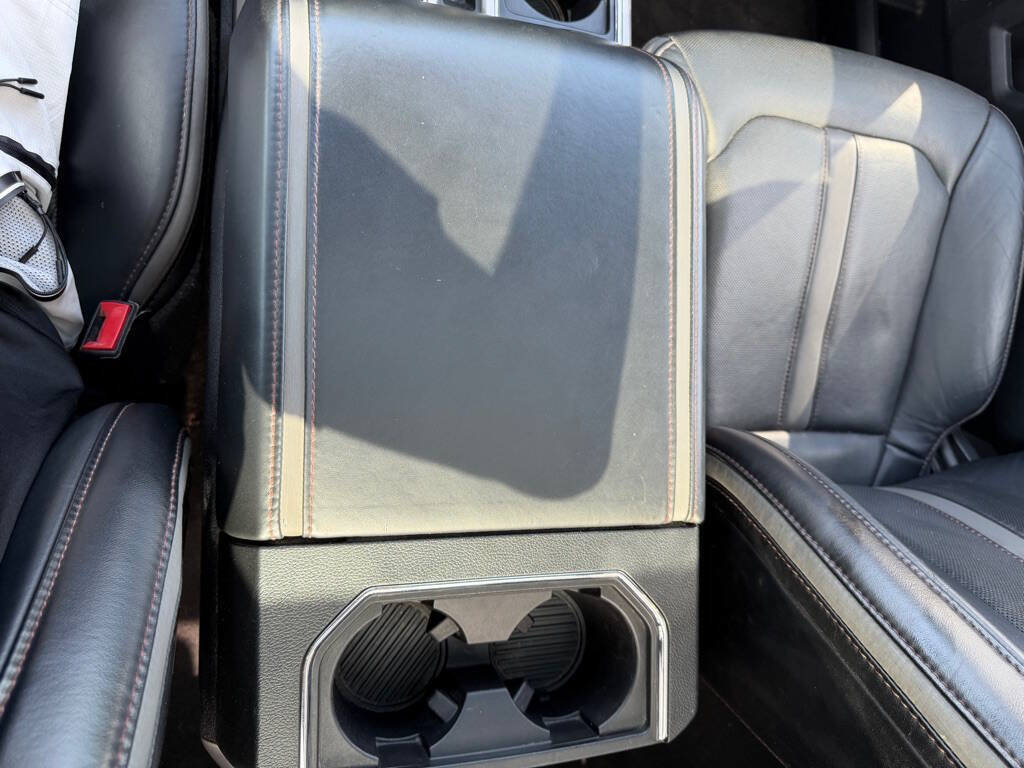 Used 2018 Ford F150 Platinum w/ Equipment Group 701A Luxury AWD/4WD image 19
