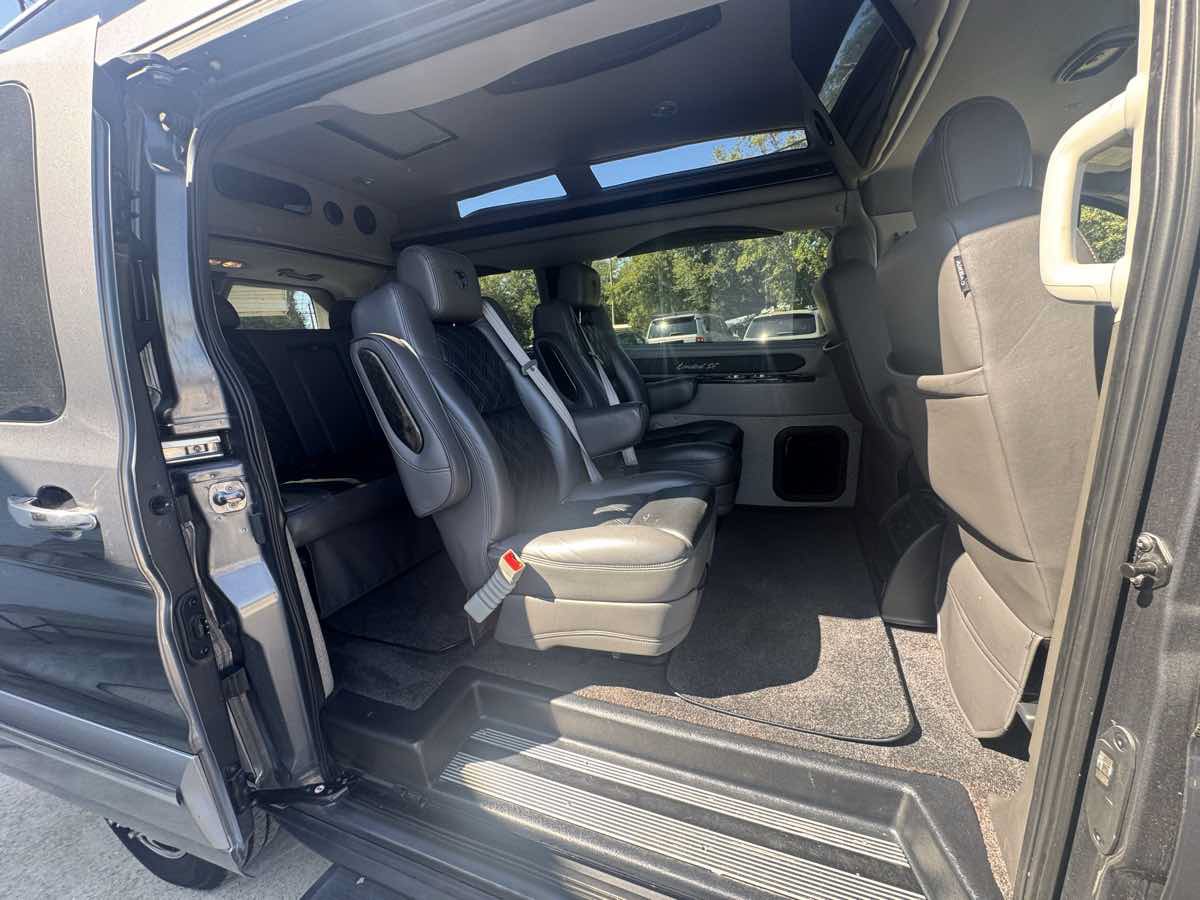 Used 2021 Ford Transit 150 Low Roof AWD w/ Exterior Upgrade Package image 8