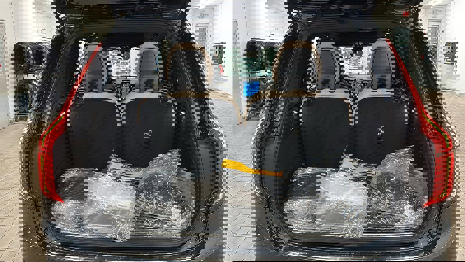 New 2026 Volvo XC90 T8 Plus w/ Protection Package Premier image 31