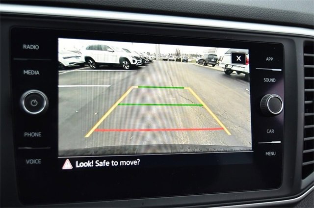 Certified 2021 Volkswagen Atlas SE w/ Towing Package image 13