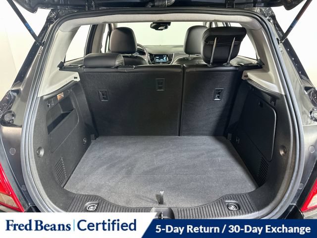Used 2017 Chevrolet Trax Premier w/ Driver Confidence II Package AWD/4WD image 11