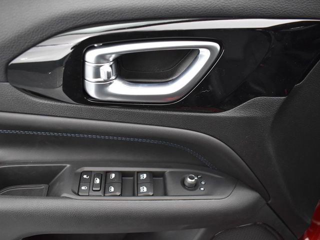 New 2026 Jeep Compass Latitude image 14