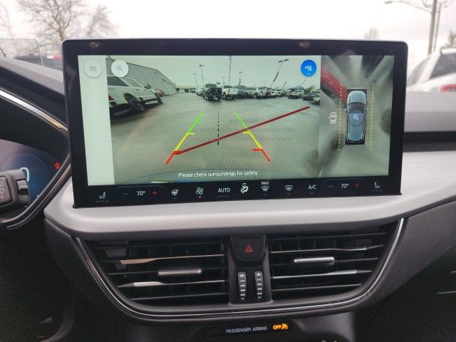 New 2025 Ford Escape SE w/ PHEV Premium Package image 4