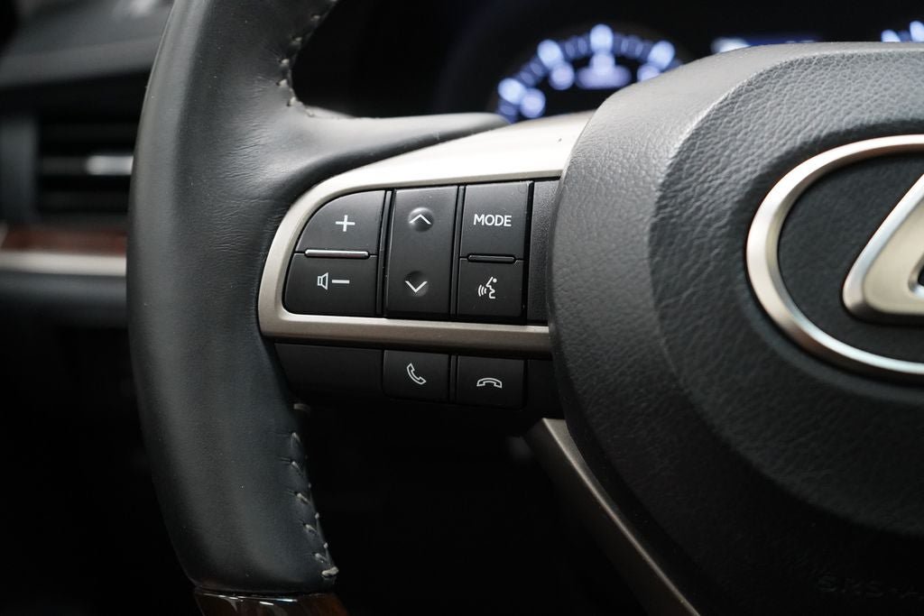 Used 2017 Lexus ES 350 w/ Premium Package FWD image 32