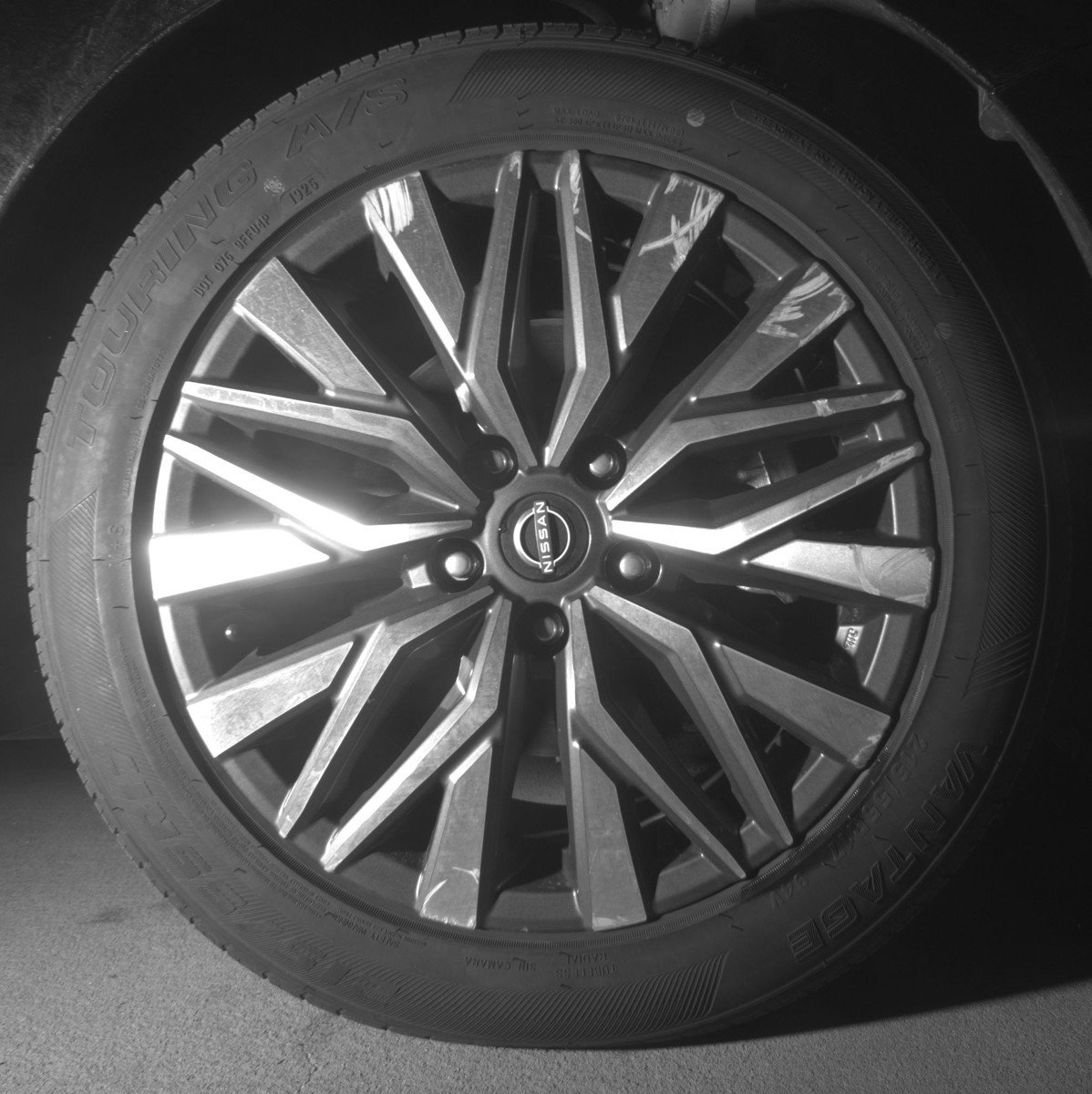 Used 2025 Nissan Altima 2.5 SV image 13