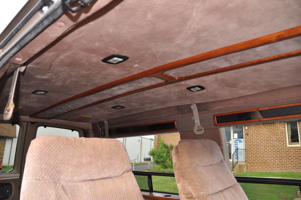 Used 1996 Chevrolet Express 1500 image 28