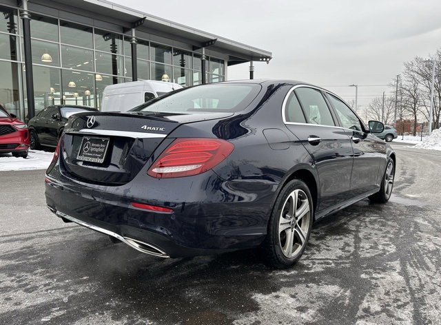 Used 2018 Mercedes-Benz E 300 4MATIC image 7