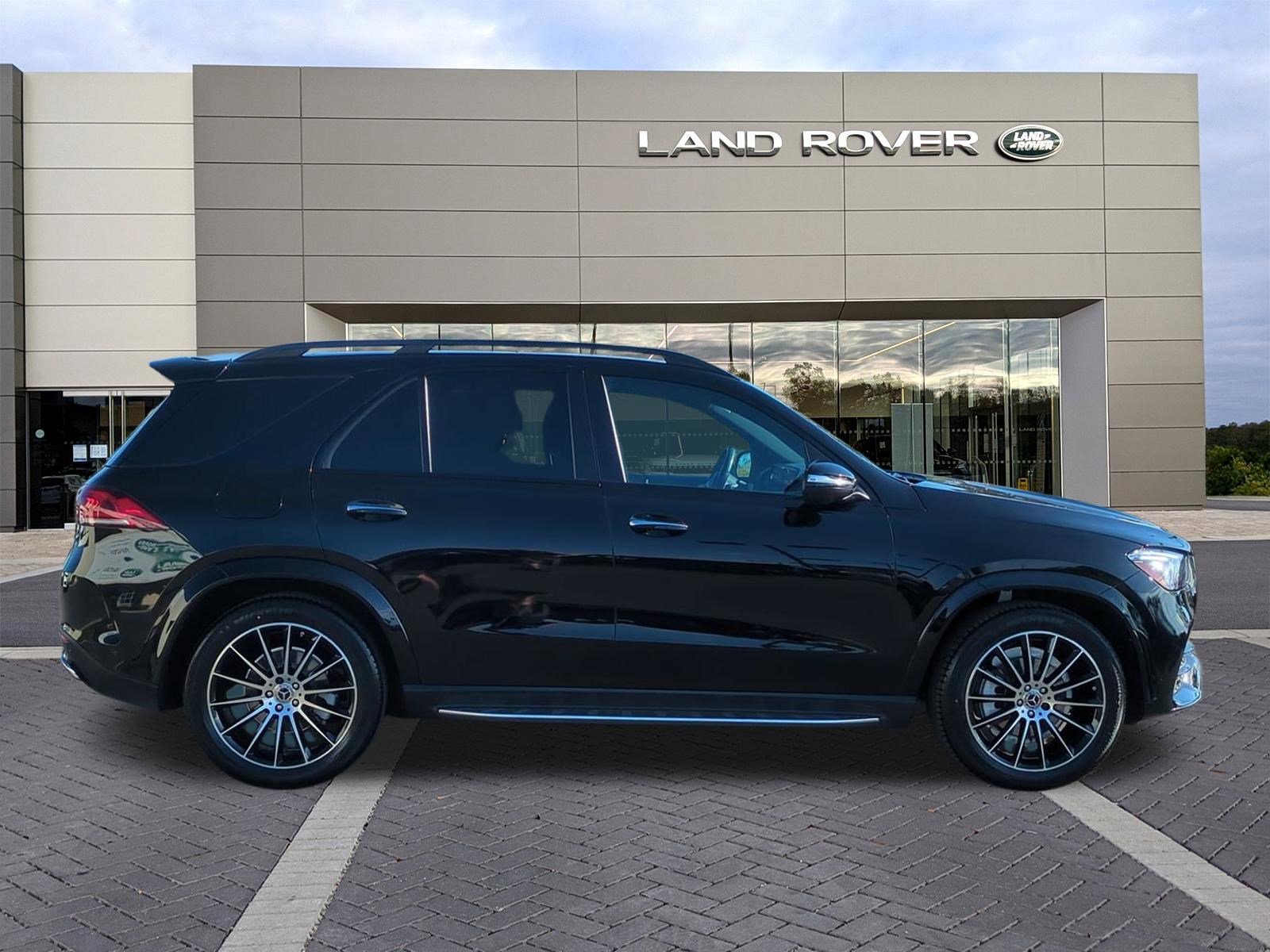 Used 2022 Mercedes-Benz GLE 350 image 4