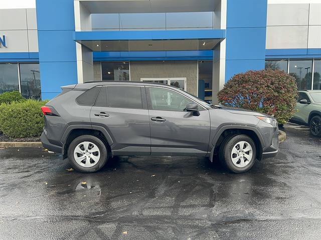 Used 2020 Toyota RAV4 LE w/ All Weather Liner Package AWD/4WD image 9
