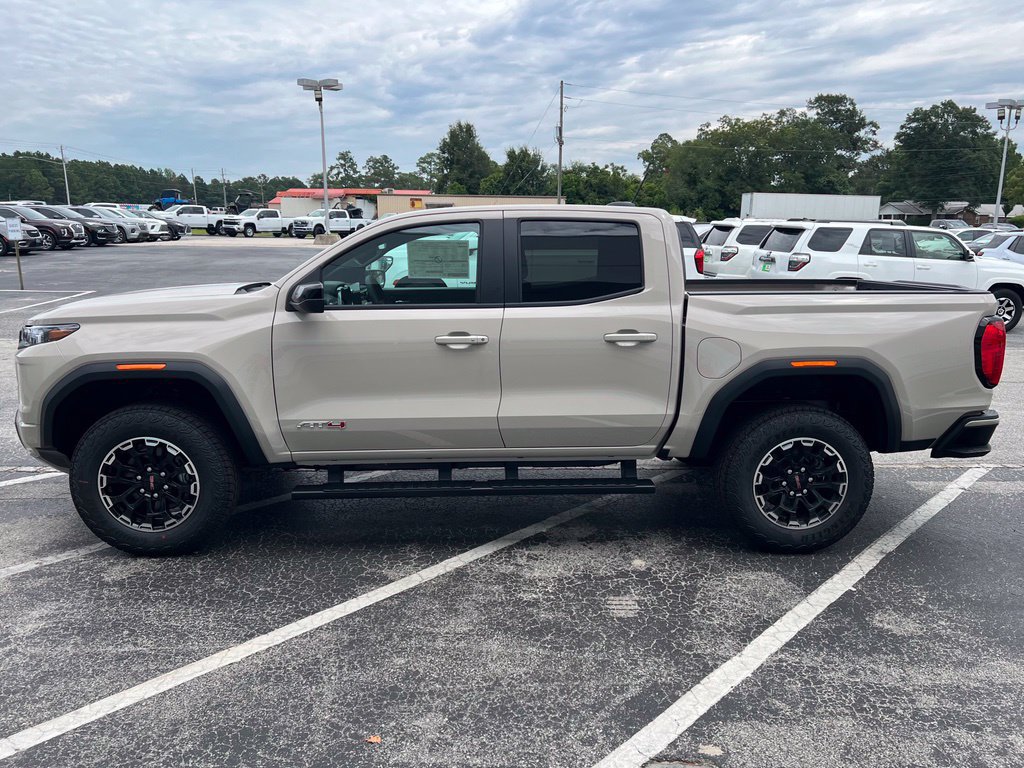 New 2026 GMC Canyon AT4 AWD/4WD image 27