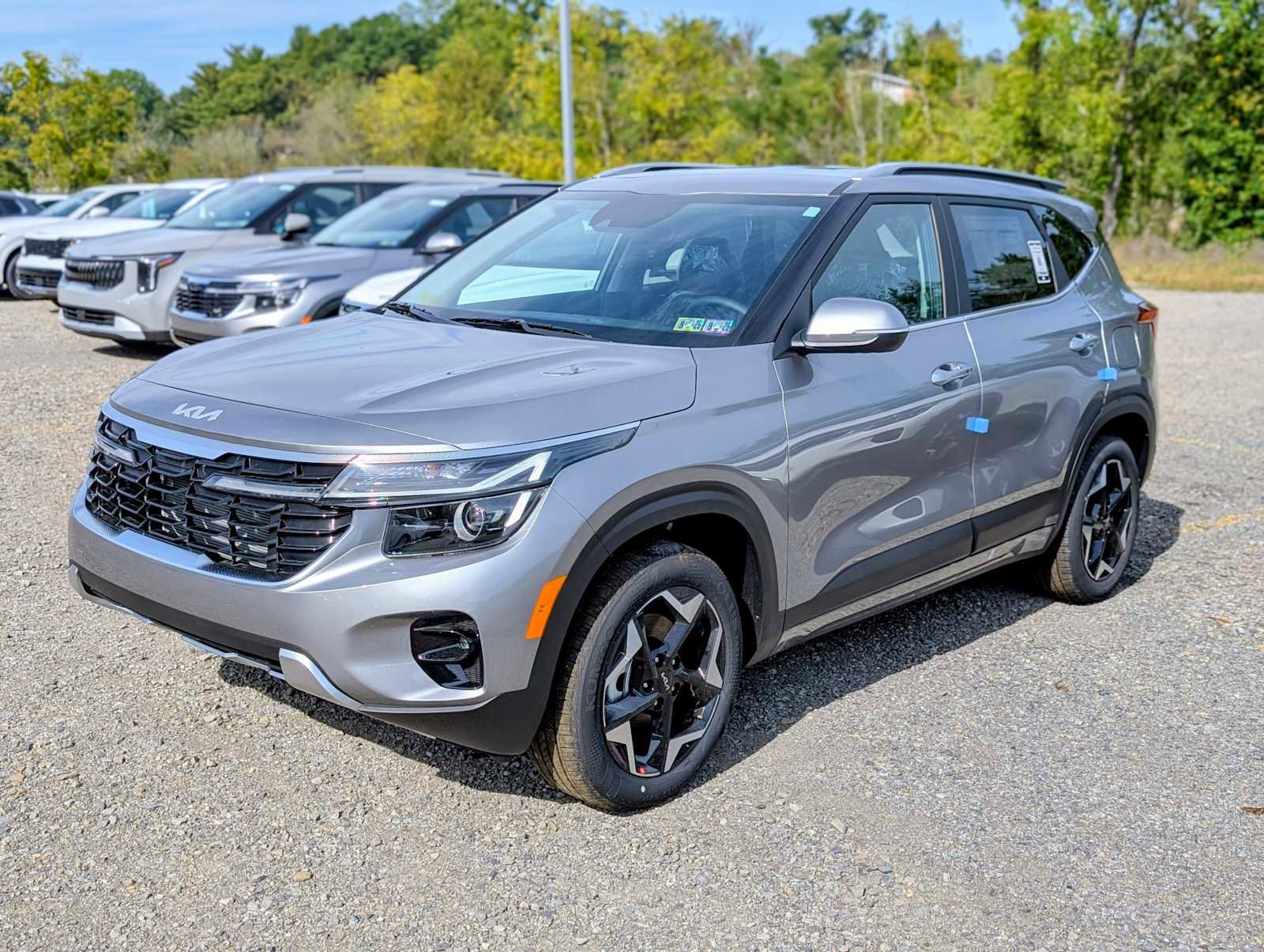 New 2026 Kia Seltos EX image 1