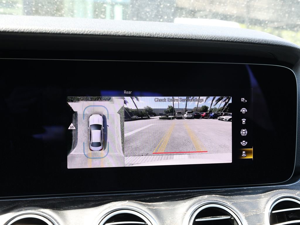 Used 2022 Mercedes-Benz E 350 Sedan w/ Exterior Lighting Package image 34