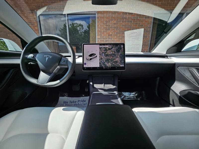 Used 2023 Tesla Model 3 Standard Range RWD image 37