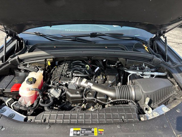 Used 2022 Jeep Grand Cherokee L Limited AWD/4WD image 12