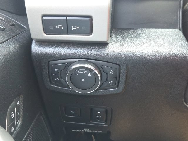 Used 2020 Ford F450 Lariat w/ Lariat Ultimate Package AWD/4WD image 27