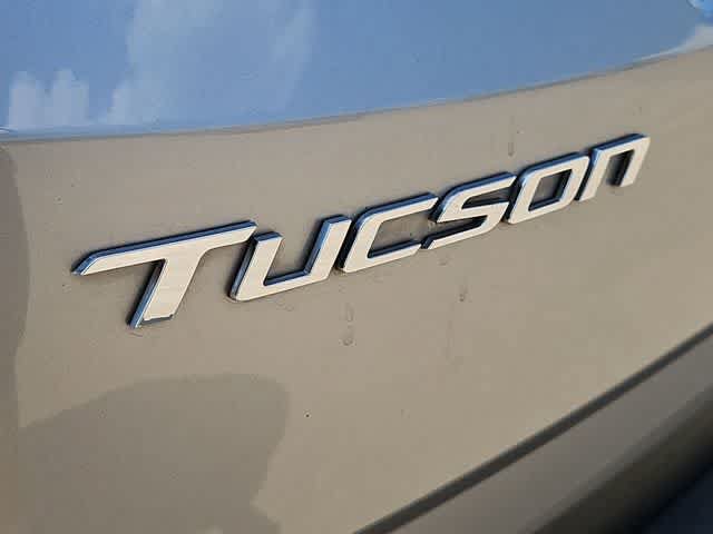 Used 2022 Hyundai Tucson Limited AWD/4WD image 11