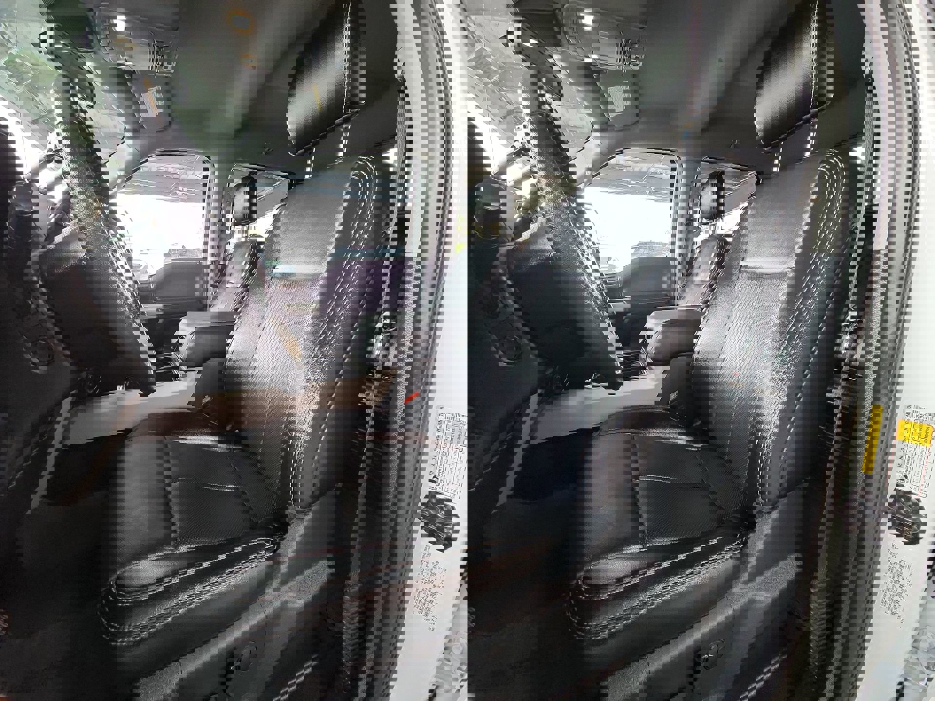 Used 2021 Ford F250 Lariat w/ Tremor Off-Road Package image 13