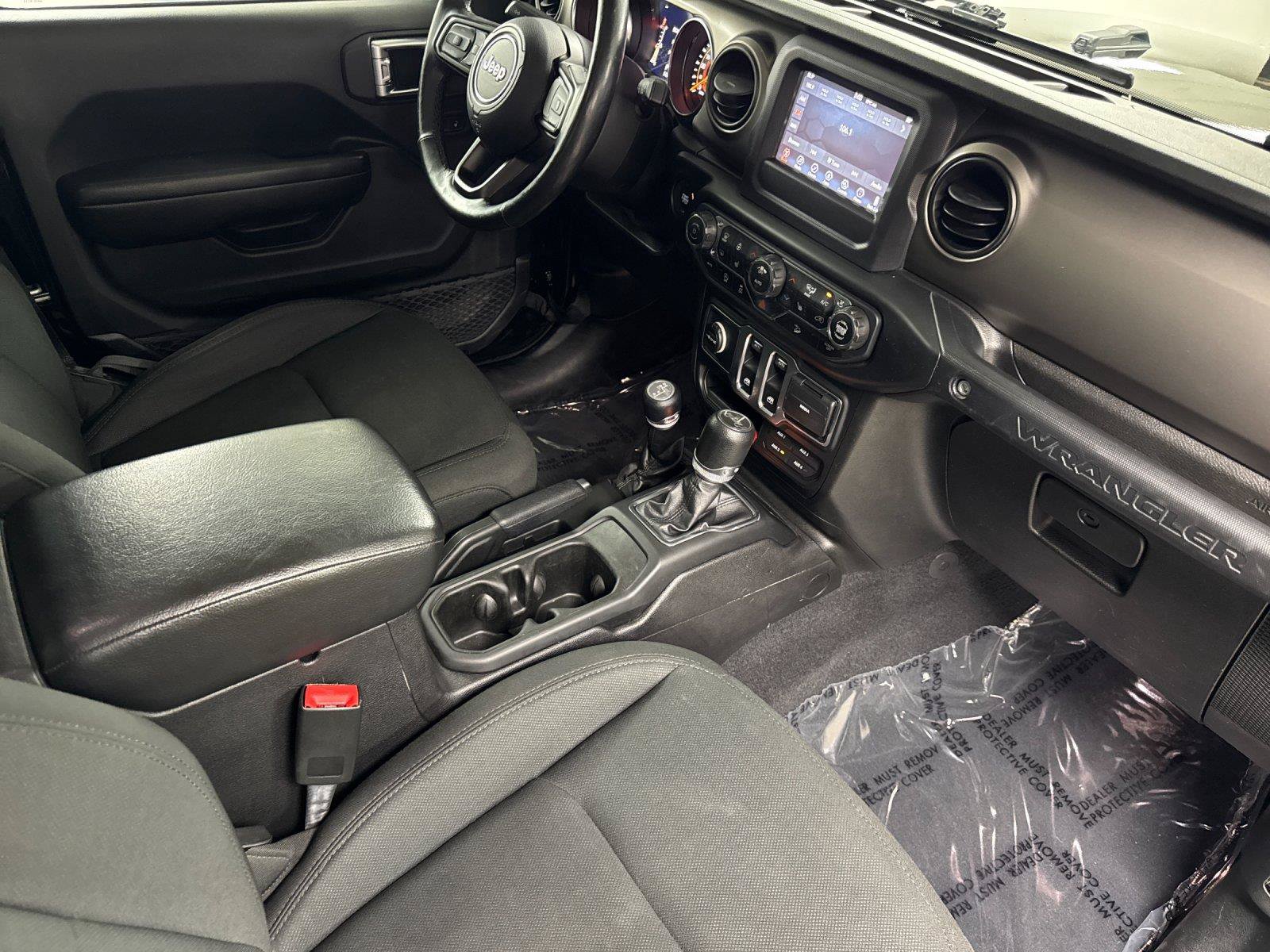 Used 2018 Jeep Wrangler Sport AWD/4WD image 15
