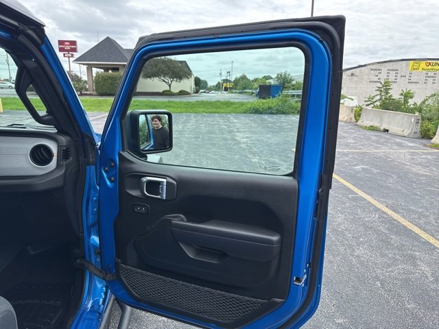 Used 2024 Jeep Wrangler Sport S image 14