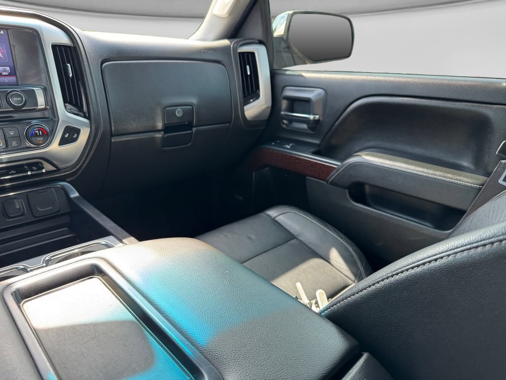 Used 2015 GMC Sierra 1500 SLT w/ SLT Crew Cab Value Package AWD/4WD image 22