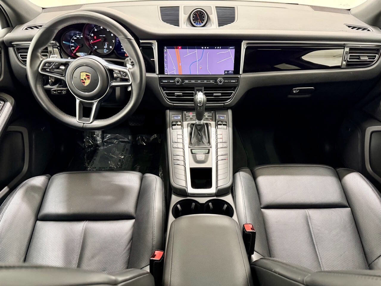 Used 2021 Porsche Macan image 15