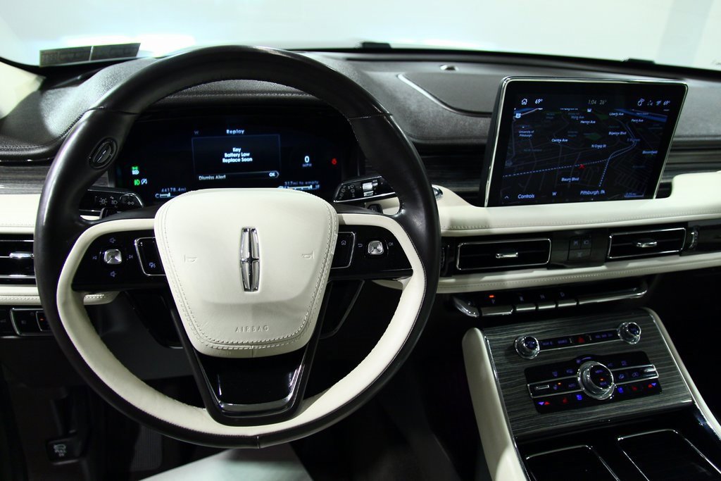 Used 2021 Lincoln Aviator Black Label w/ Dynamic Handling Package image 6