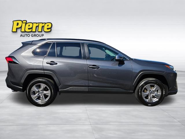 Used 2025 Toyota RAV4 XLE FWD image 6
