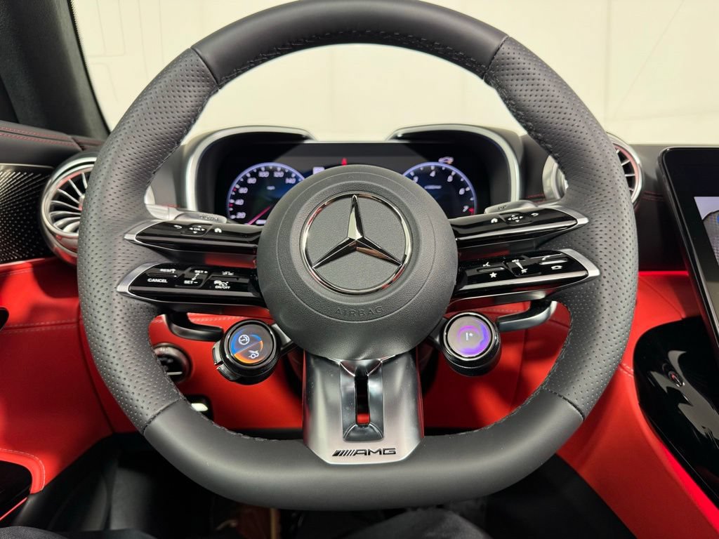 New 2026 Mercedes-Benz SL 63 AMG 4MATIC image 34