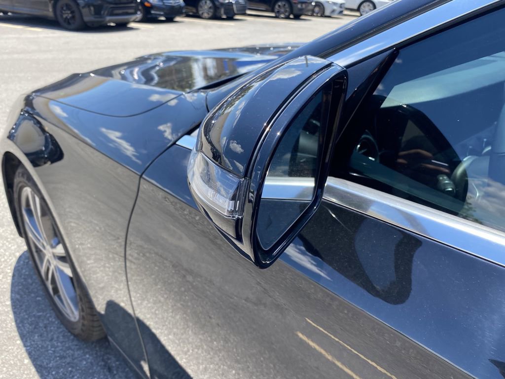 Certified 2023 Mercedes-Benz E 350 4MATIC Sedan w/ Premium Package image 18