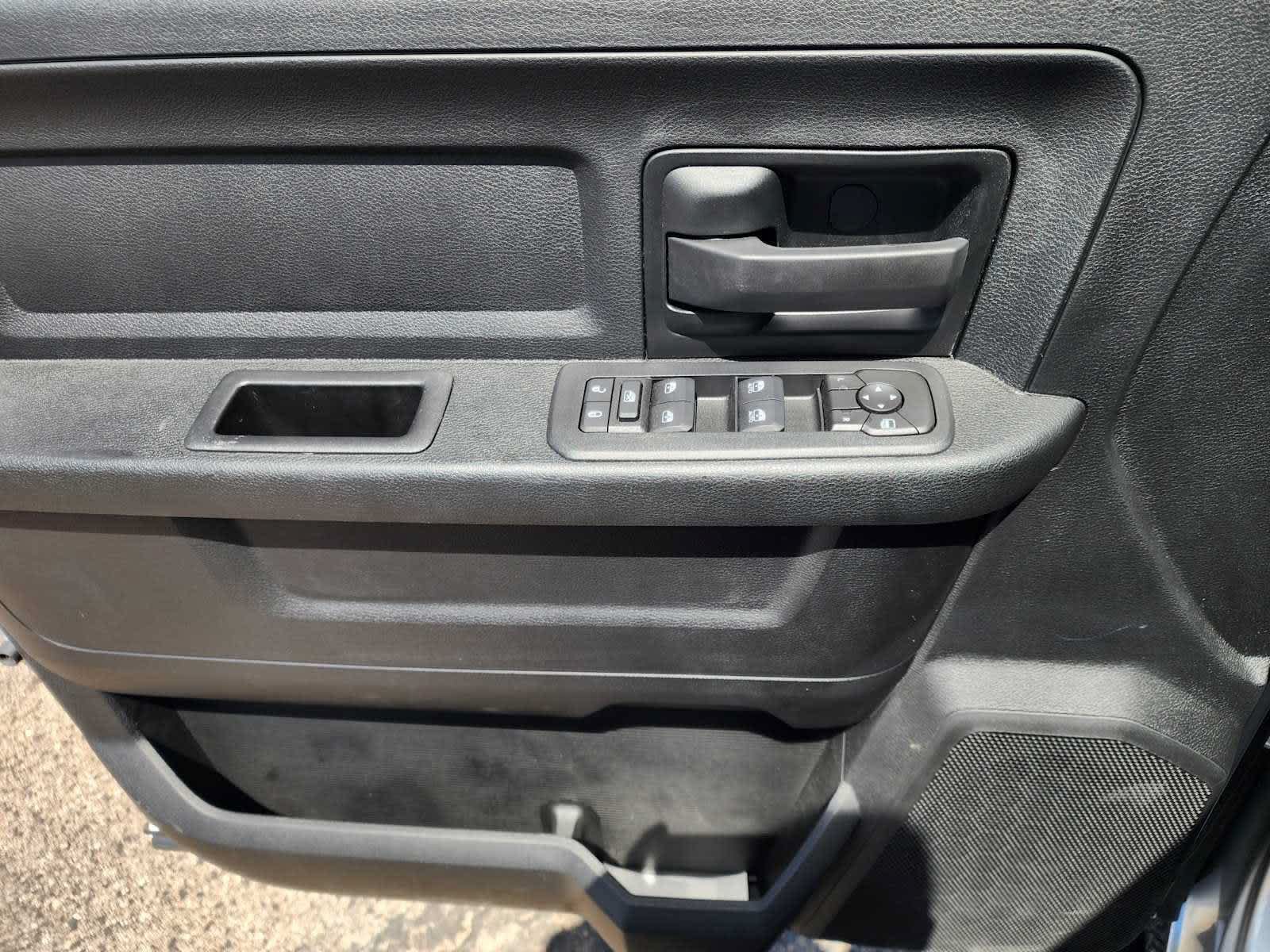 New 2026 RAM 3500 Tradesman AWD/4WD image 15