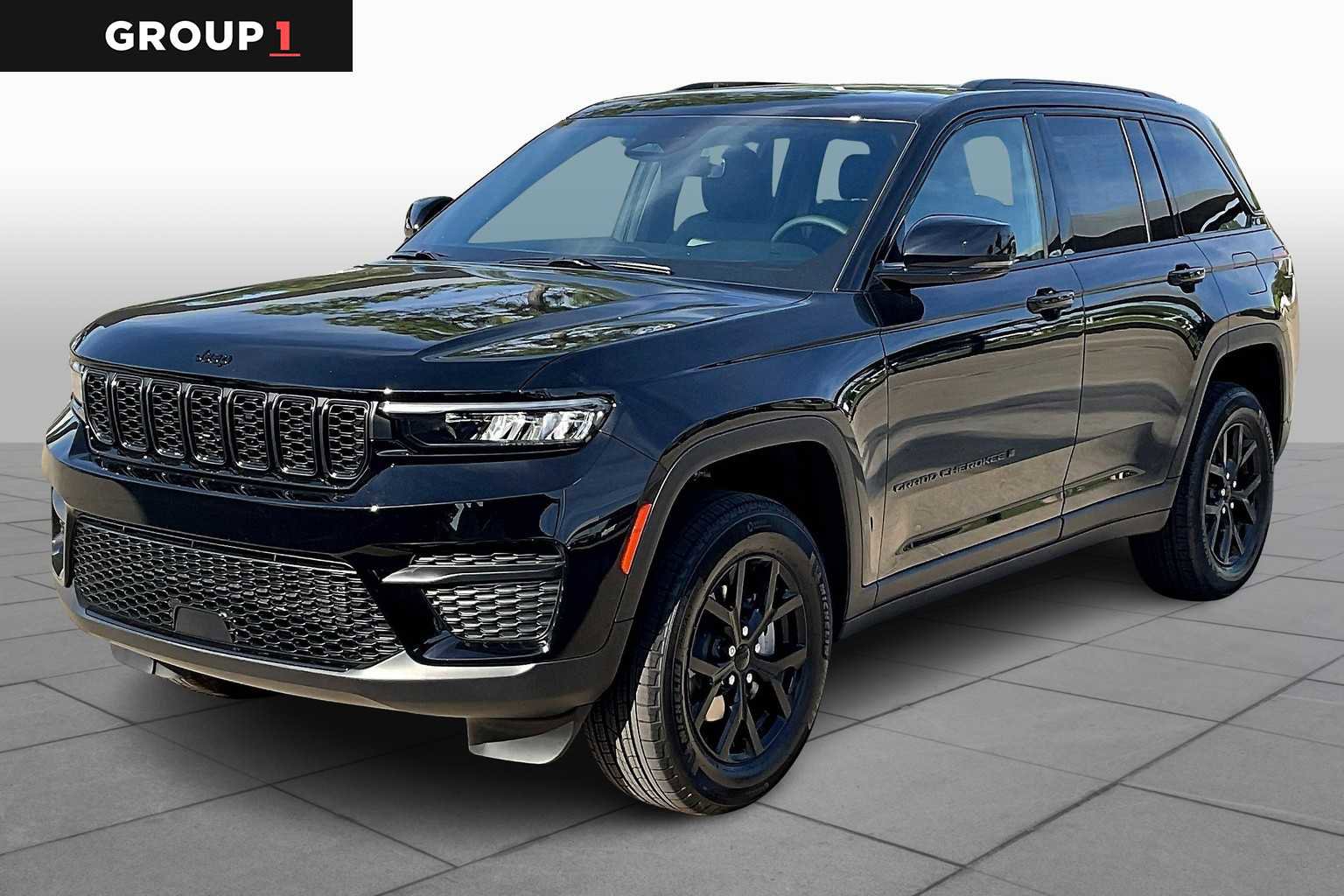 New 2025 Jeep Grand Cherokee Laredo
