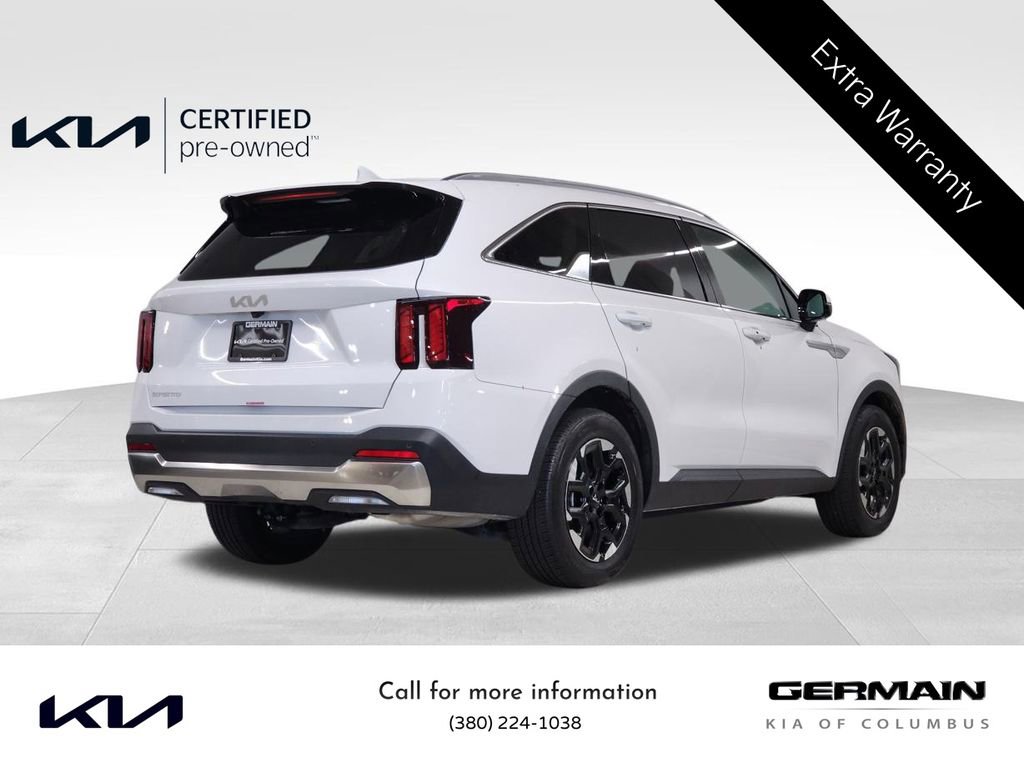 Used 2025 Kia Sorento S image 7