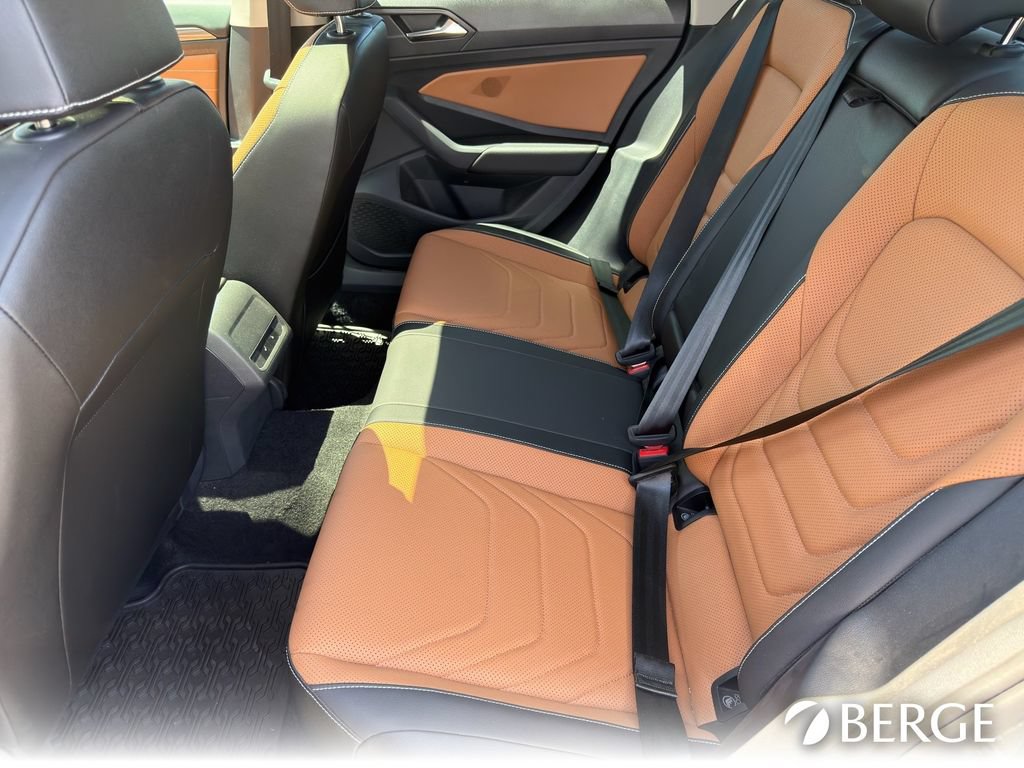 Used 2023 Volkswagen Jetta SEL FWD image 27