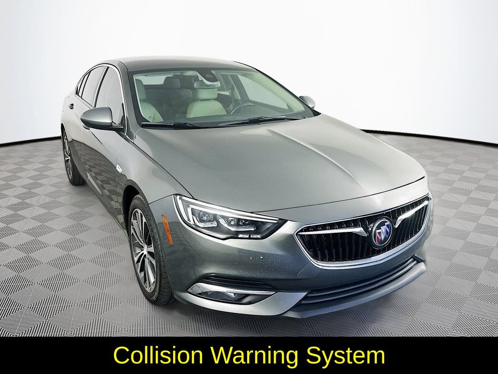 Used 2019 Buick Regal Essence w/ Driver Confidence Package I AWD/4WD image 3
