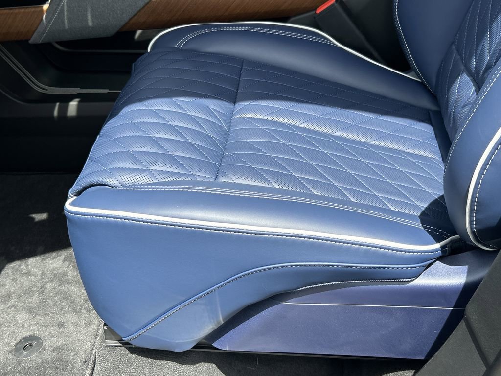 New 2026 Cadillac Vistiq Premium Luxury image 20