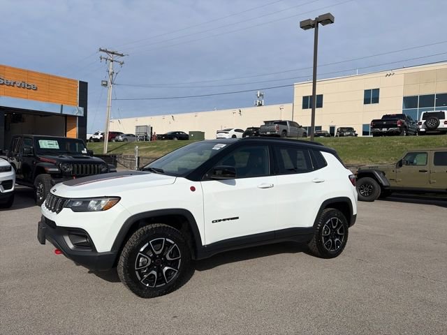 New 2026 Jeep Compass Trailhawk image 11