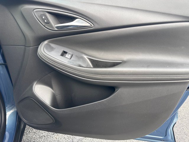 Used 2025 Buick Encore GX Preferred w/ Comfort Package FWD image 30
