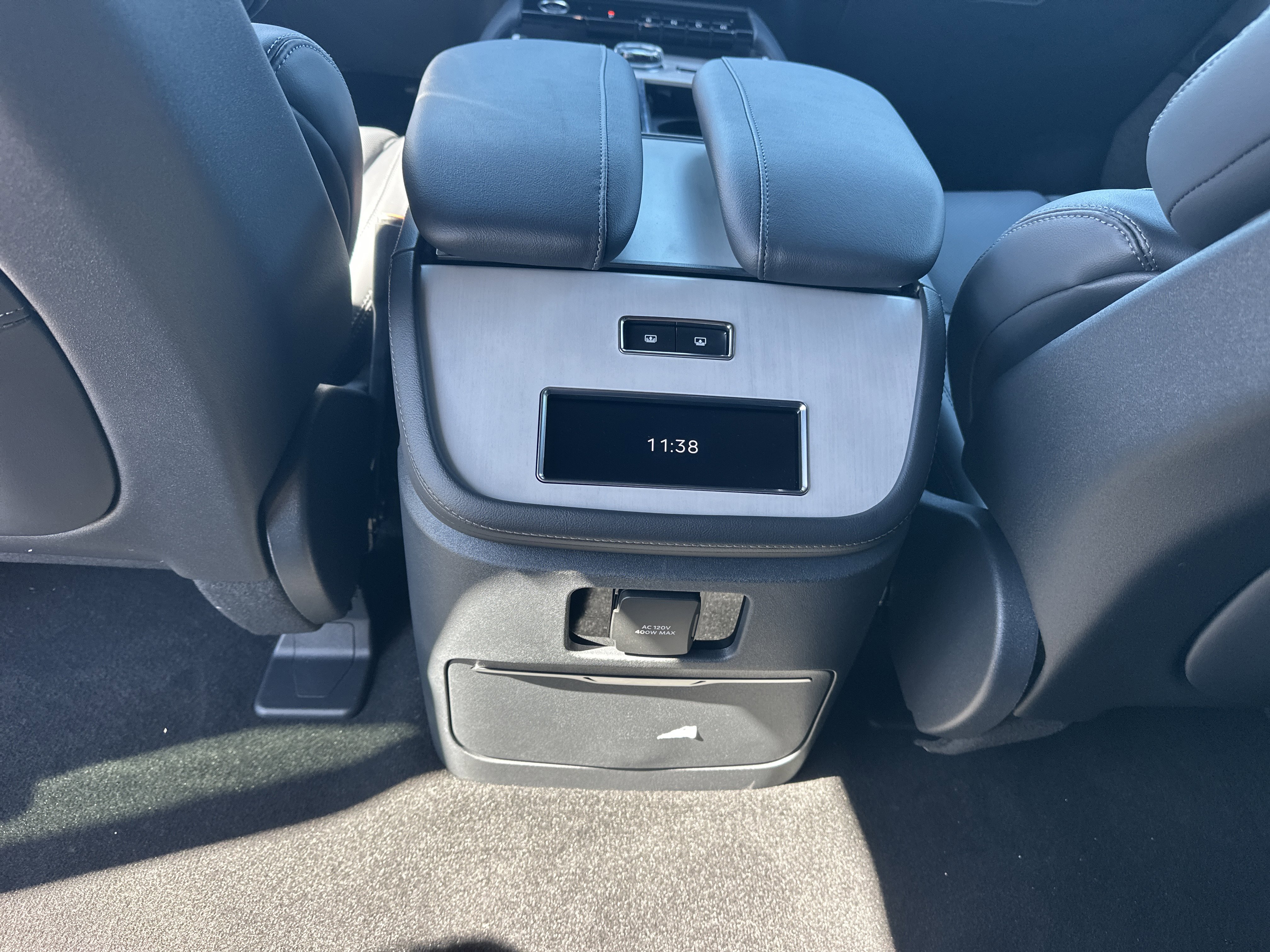 New 2025 Lincoln Navigator Reserve w/ Jet Appearance Package image 15